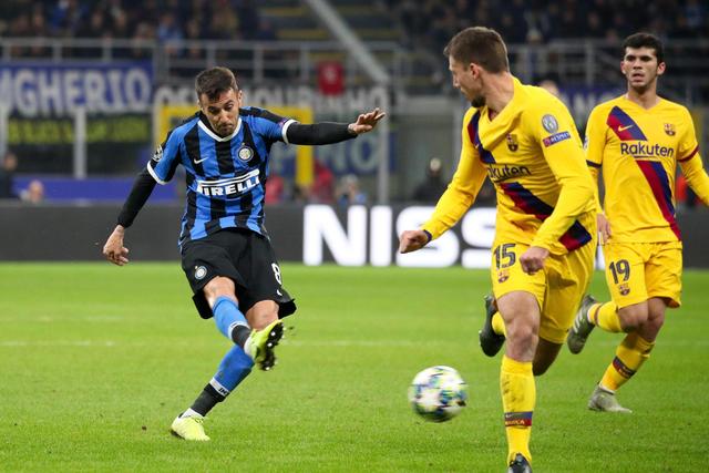 意甲-赖因德斯制胜福法纳助攻 AC米兰1-0维罗纳