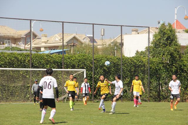 马克西33分76人送黄蜂3连败 骑士力克活塞